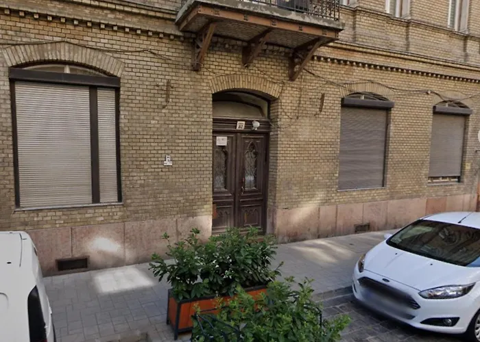 Apartament Cozy Luxe Hideaway In Budapest's Heart W Bathtub